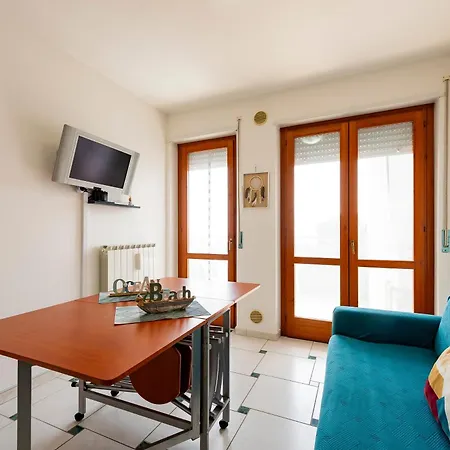 شقة Guesthost - Sea View & Panoramic Terrace