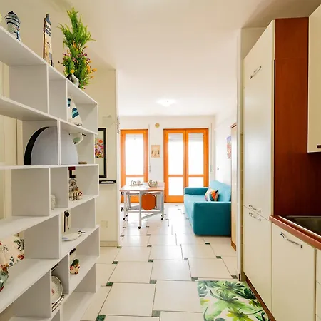 شقة Guesthost - Sea View & Panoramic Terrace *