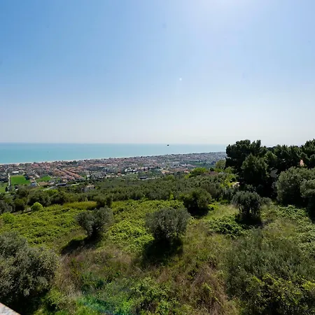 شقة Guesthost - Sea View & Panoramic Terrace